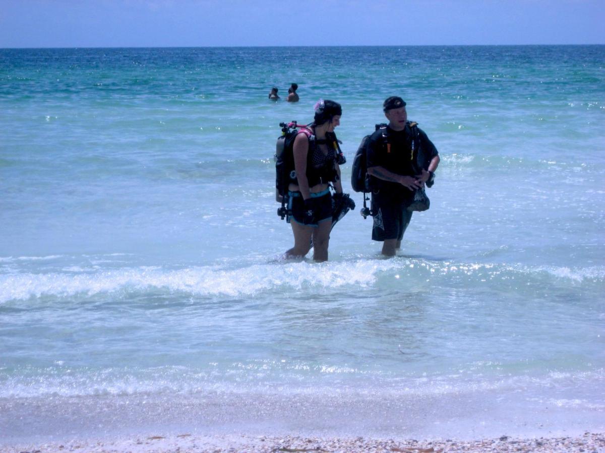 בראדנטון ביץ' Anna Maria Island Beach Palms 8B מראה חיצוני תמונה